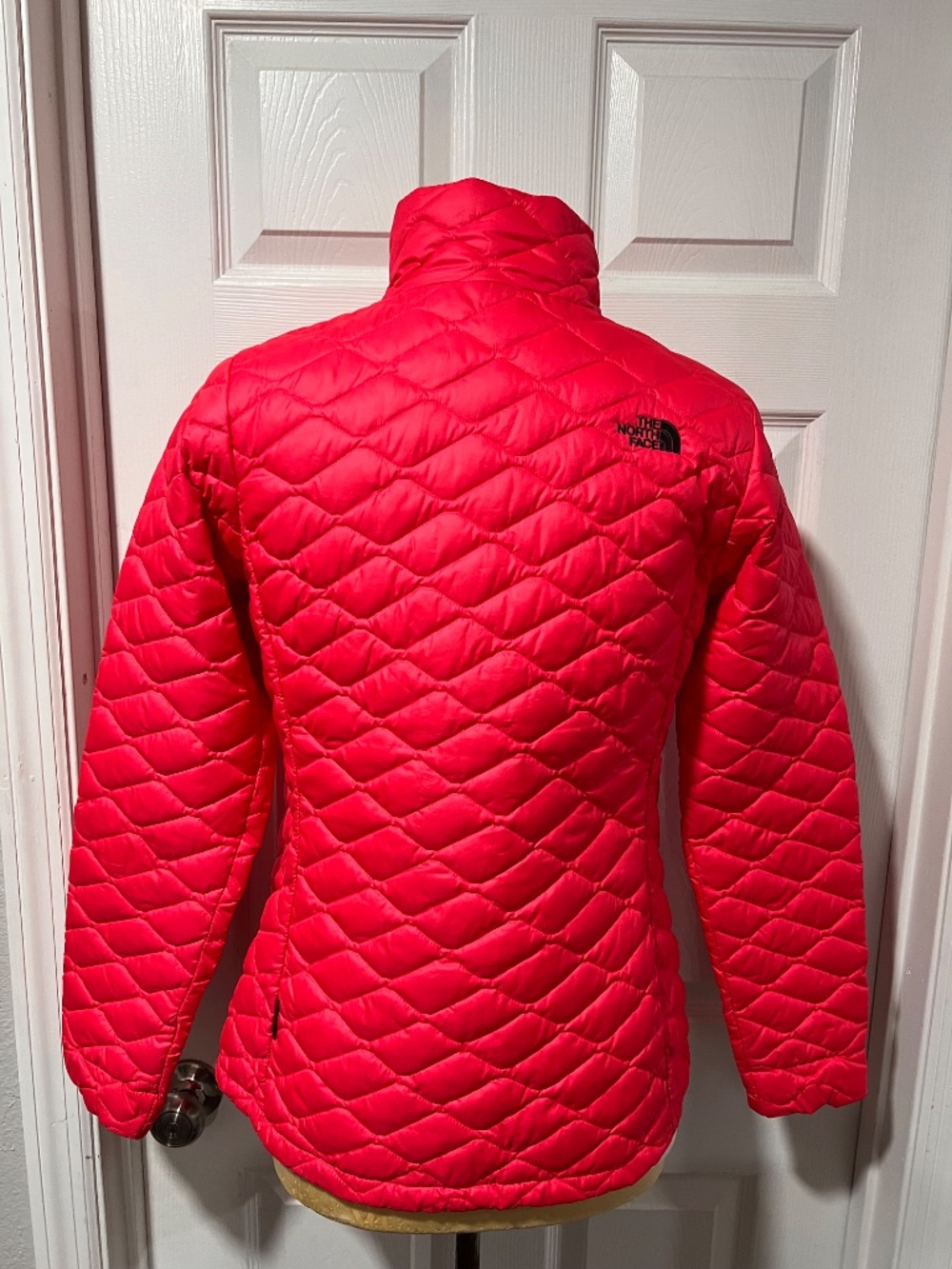 North face Jacket - Picture 2 of 3